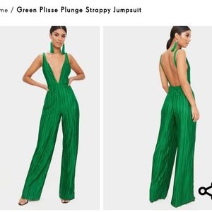 Pretty Little Thing Green Jumpsuit Size 6
